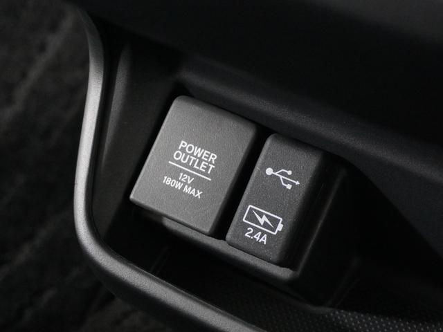 フリード+ハイブリッド ハイブリッド・クロスターホンダセンシング 1オ-ナ-ナビDレコRカメETC両電扉BT地デジ アダプティブクルーズコントロール Bluetooth シートヒーター 左側オートサイドステップ DVD 15インチ純正アルミホイール 禁煙車(60枚目)