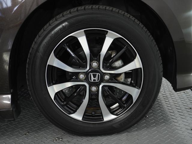 N-BOXカスタム G・Lホンダセンシング 衝突被害軽減システム/ドライブレコーダー/純正ナビゲーション/バックカメラ/ミュージックサーバー/Bluetooth接続音楽再生/USB接続音楽再生/両側電動スライドドア/ETC/クルーズコントロール(19枚目)