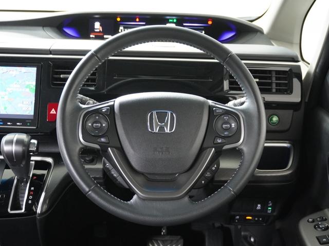 ステップワゴンスパーダ スパーダ・クールスピリットホンダセンシング　１オ－ナ－ナビＲカメＥＴＣ両電扉パドルシフト　アダプティブクルーズコントロール　Ｂｌｕｅｔｏｏｔｈ　シートヒーター　１５インチ純正アルミホイール　スペアキー有　禁煙車　２列目ウォークスルー　フルセグ（8枚目）