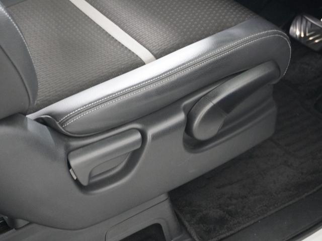 ステップワゴンスパーダ スパーダ・クールスピリットホンダセンシング　１オ－ナ－ナビＲカメＥＴＣ両電扉パドルシフト　アダプティブクルーズコントロール　Ｂｌｕｅｔｏｏｔｈ　シートヒーター　１５インチ純正アルミホイール　スペアキー有　禁煙車　２列目ウォークスルー　フルセグ（43枚目）