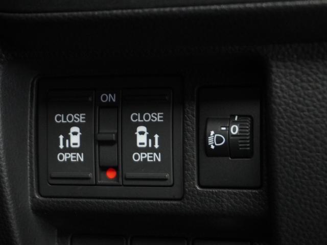 ステップワゴン e:HEVスパーダ 1オ-ナ-両電扉ナビRカメラETC2.0(5枚目)