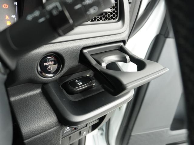 ステップワゴン e:HEVスパーダ 1オ-ナ-両電扉ナビRカメラETC2.0(58枚目)