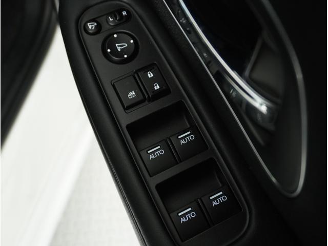 ハイブリッドZ・ホンダセンシング ナビ バックカメラ ETC インターナビ サイドエアバッグ カーテンエアバッグ パドルシフト LEDヘッドライト ハーフレザーシート プラズマエアコン 前席シートヒーター 17インチアルミホイール(41枚目)