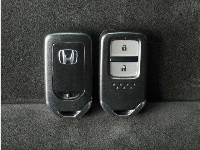RS・ホンダセンシング ナビ バックカメラ ETC インターナビ サイドエアバッグ カーテンエアバッグ パドルシフト プラズマエアコン LEDヘッドライト 18インチアルミホイール 前席シートヒーター スマートキー(15枚目)