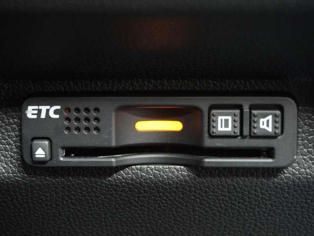ハイブリッド・EX ナビ バックカメラ ETC 後席モニター 両側電動スライドドア LEDヘッドライト ドラレコ サイドエアバッグ カーテンエアバッグ 15インチアルミホイール プラズマエアコン 前席シートヒーター(14枚目)