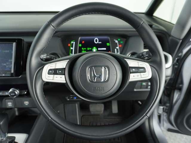 e:HEVホーム 社用車 8インチナビ バックカメラ ETC サイドエアバッグ カーテンエアバッグ ホンダコネクト LEDヘッドライト オートエアコン スマートキー スチールホイール(16枚目)
