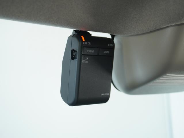 Ｎ－ＢＯＸ ベースグレード　２年保証当社試乗車ナビＲカメ両電扉ＥＴＣドラレコ　ＢＬＵＥＴＯＯＴＨ　衝突軽減システム　スマートキ－　車線維持支援システム　禁煙　電動格納式ドアミラー　カーテンエアバック　イモビライザー　ＥＣＯモード（6枚目）