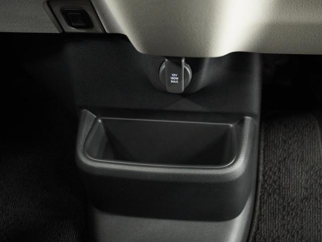 Ｎ－ＢＯＸ ベースグレード　当社試乗車ナビＲカメＤレコＥＴＣ両電扉ＢＴ地デジ　ＢＬＵＥＴＯＯＴＨ　衝突軽減システム　スマートキ－　車線維持支援システム　禁煙　電動格納式ドアミラー　カーテンエアバック　イモビライザー　ＥＣＯモード（56枚目）