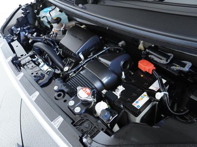 Ｎ－ＢＯＸカスタム ターボ　２年保証当社試乗車ナビＲカメ両電扉ＥＴＣドラレコ　デモカーアップ　イモビライザー　車線逸脱　ＡＣＣ　ハーフレザ　衝突安全ボディ　衝突被害軽減　ベンチシート　オートマチックハイビーム　キーフリー　ＥＳＣ（4枚目）