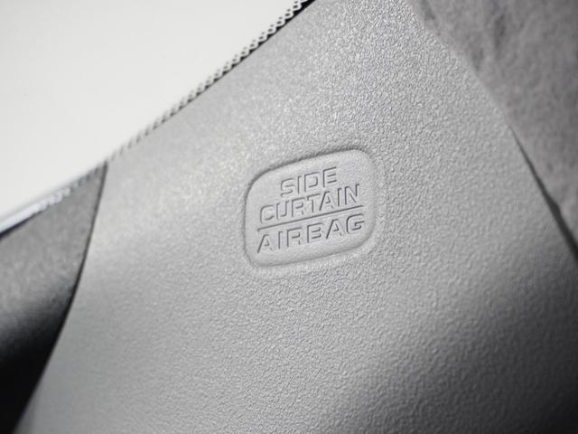 フィット e:HEVベーシック ワンオーナー 7インチナビ バックカメラ ETC 渋滞追従クルーズ Bluetooth USB入力端子 オートハイビーム 障害物センサー DVD再生 デイライト LEDヘッドライト スペアキー 禁煙車(40枚目)