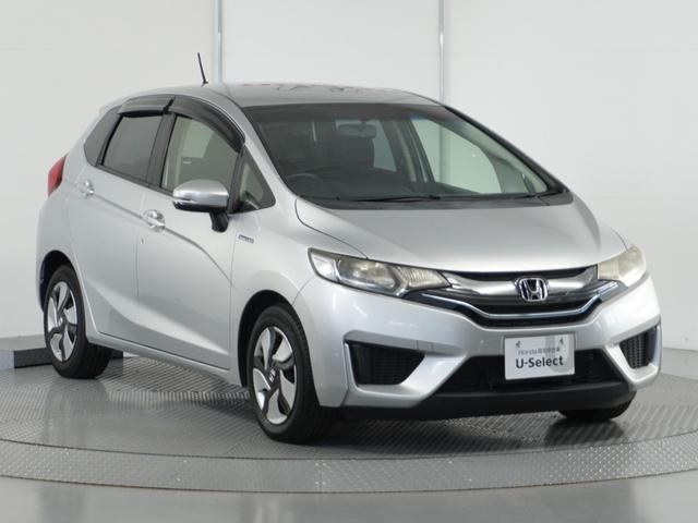 フィットハイブリッド Fパッケージ 1オ-ナ-ナビRカメETCワンセグBT接続DVD 盗難警報装置 ワンオ-ナ-車 AUTOエアコン 助手席エアバック ECON ETC付き リヤカメラ USB ABS付 DVD視聴 横滑り防止システム(23枚目)