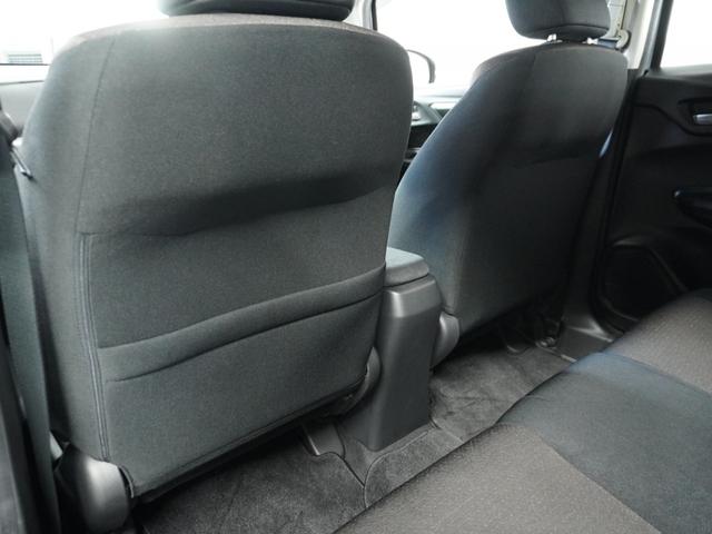 フィットハイブリッド Fパッケージ 1オ-ナ-ナビRカメETCワンセグBT接続DVD 盗難警報装置 ワンオ-ナ-車 AUTOエアコン 助手席エアバック ECON ETC付き リヤカメラ USB ABS付 DVD視聴 横滑り防止システム(36枚目)