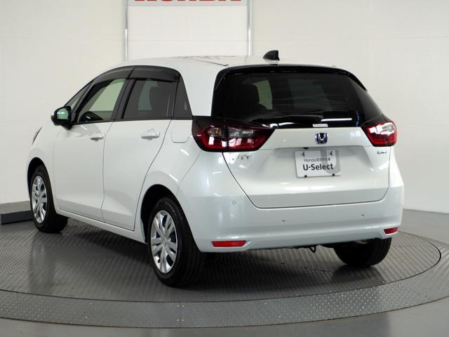 フィット e:HEVホーム 1オ-ナ-ナビ全周囲カメラETC2.0 前後誤発進抑制機能 クリソナ マルチビュー 助手席エアバッグ 運転席エアバッグ 1オナ アイドリングストップ LEDライト USB接続 バックカメラ ABS(42枚目)