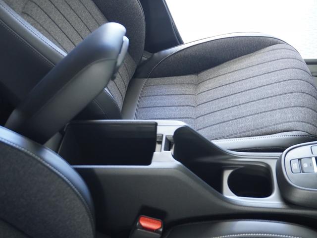 フィット e:HEVホーム 1オ-ナ-ナビ全周囲カメラETC2.0 前後誤発進抑制機能 クリソナ マルチビュー 助手席エアバッグ 運転席エアバッグ 1オナ アイドリングストップ LEDライト USB接続 バックカメラ ABS(63枚目)