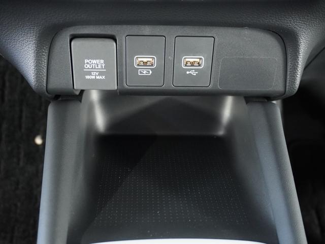 フィット e:HEVホーム 1オ-ナ-ナビ全周囲カメラETC2.0 前後誤発進抑制機能 クリソナ マルチビュー 助手席エアバッグ 運転席エアバッグ 1オナ アイドリングストップ LEDライト USB接続 バックカメラ ABS(67枚目)