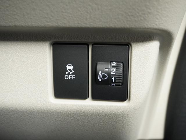 N-BOX ベースグレード 当社試乗車ナビRカメDレコETC両電扉BT地デジ 衝突軽減システム スマートキ- 禁煙 カーテンエアバック イモビライザー ECOモード 横滑り防止 オートクルーズ LEDヘッドライト キーフリー(54枚目)