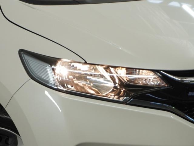 フィットハイブリッド F 1オ-ナ-ナビRカメETCクルコンBT地デジ 地デジTV ナビTV リアカメラ 横滑り防止装置 フルオートエアコン イモビライザー キーフリーシステム 全席パワーウインドウ パワーステアリング ABS(13枚目)