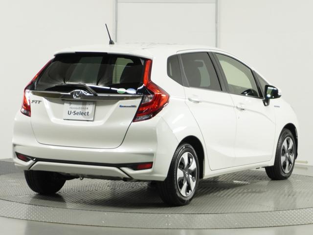 フィットハイブリッド F 1オ-ナ-ナビRカメETCクルコンBT地デジ 地デジTV ナビTV リアカメラ 横滑り防止装置 フルオートエアコン イモビライザー キーフリーシステム 全席パワーウインドウ パワーステアリング ABS(15枚目)