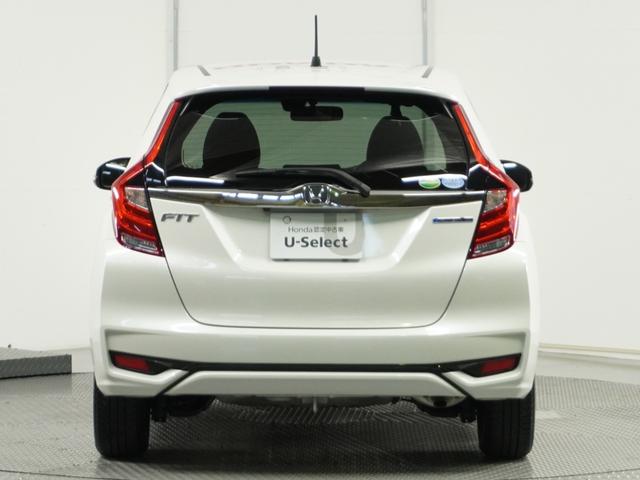 フィットハイブリッド F 1オ-ナ-ナビRカメETCクルコンBT地デジ 地デジTV ナビTV リアカメラ 横滑り防止装置 フルオートエアコン イモビライザー キーフリーシステム 全席パワーウインドウ パワーステアリング ABS(25枚目)