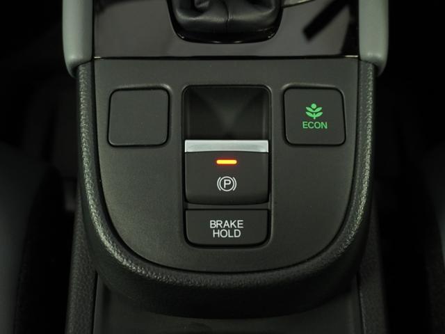 フィット RS 2年保証当社試乗車ナビRカメラETCドラレコ USBポート コーナーセンサー イモビライザー 地デジフルセグ リアカメラ LEDヘッドライト アイドリングストップ DVD再生 エアコン ETC車載器(32枚目)