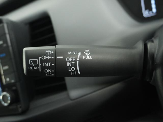 フィット RS 2年保証当社試乗車ナビRカメラETCドラレコ USBポート コーナーセンサー イモビライザー 地デジフルセグ リアカメラ LEDヘッドライト アイドリングストップ DVD再生 エアコン ETC車載器(36枚目)