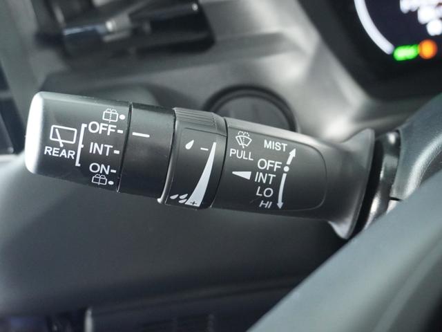 ヴェゼル e:HEVX 1オ-ナナビRカメDレコ前後ETC2.0 前後障害物センサー AAC 1オーナ イモビライザー スマ-トキ- 誤発進抑制 PW リアカメラ クルコン ESC ETC装備 キーフリー LEDヘッドランプ(47枚目)