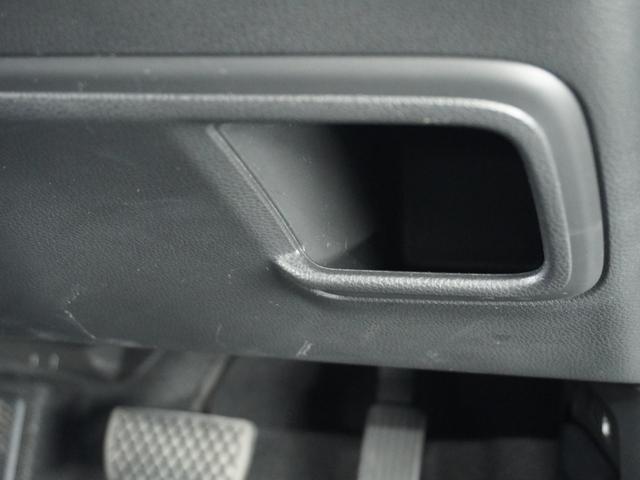 ヴェゼル e:HEVX 1オ-ナナビRカメDレコ前後ETC2.0 前後障害物センサー AAC 1オーナ イモビライザー スマ-トキ- 誤発進抑制 PW リアカメラ クルコン ESC ETC装備 キーフリー LEDヘッドランプ(57枚目)