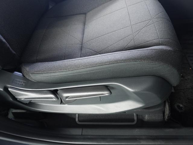 ヴェゼル e:HEVX 1オ-ナナビRカメDレコ前後ETC2.0 前後障害物センサー AAC 1オーナ イモビライザー スマ-トキ- 誤発進抑制 PW リアカメラ クルコン ESC ETC装備 キーフリー LEDヘッドランプ(59枚目)