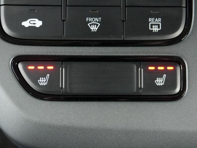 ◆シートヒーター装備◆　寒い時にピッタリなのが、このシートヒーター！エアコンより早く温まってくれます。寒い季節もドライブが楽しくなります。エアコンの温風は乾燥するから苦手という方にもオススメです♪