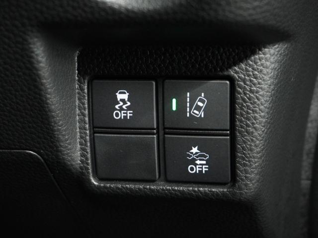 N-BOXカスタム G・Lホンダセンシング ナビRカメDレコETC片電扉BT地デジLED 地デジTV 助手席エアバッグ キーレス シートH アイドリングST セキュリティーアラーム スマ-トキ- リアカメラ ナビTV 前車追従機能 USB(54枚目)