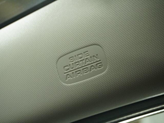 フリード クロスター　当社試乗車ナビＤレコＲカメＥＴＣ両電扉ＢＴ　地デジフルセグ　両側電動パワースライドドア　後カメラ　禁煙車両　ドラレコ　ＵＳＢ　盗難防止システム　ＬＥＤヘッドランプ　エアコン　ＥＳＣ　サイドエアバック（15枚目）