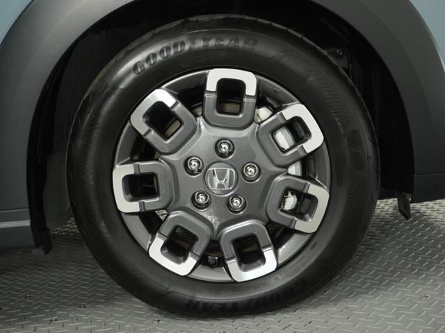 フリード クロスター　当社試乗車ナビＤレコＲカメＥＴＣ両電扉ＢＴ　地デジフルセグ　両側電動パワースライドドア　後カメラ　禁煙車両　ドラレコ　ＵＳＢ　盗難防止システム　ＬＥＤヘッドランプ　エアコン　ＥＳＣ　サイドエアバック（20枚目）