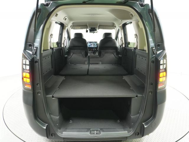 フリード クロスター　当社試乗車ナビＤレコＲカメＥＴＣ両電扉ＢＴ　地デジフルセグ　両側電動パワースライドドア　後カメラ　禁煙車両　ドラレコ　ＵＳＢ　盗難防止システム　ＬＥＤヘッドランプ　エアコン　ＥＳＣ　サイドエアバック（46枚目）