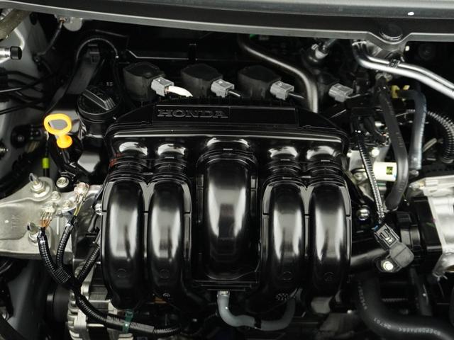 フリード クロスター　当社試乗車ナビＤレコＲカメＥＴＣ両電扉ＢＴ　地デジフルセグ　両側電動パワースライドドア　後カメラ　禁煙車両　ドラレコ　ＵＳＢ　盗難防止システム　ＬＥＤヘッドランプ　エアコン　ＥＳＣ　サイドエアバック（77枚目）