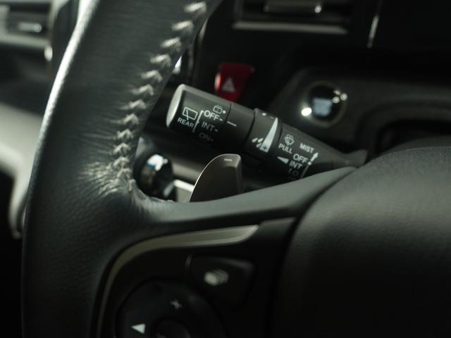 ◆パドルシフト装備◆オートマチック車でもミッション車のようなフィーリングを楽しめます。エンジンブレーキを使いたい時にも役立ちます。