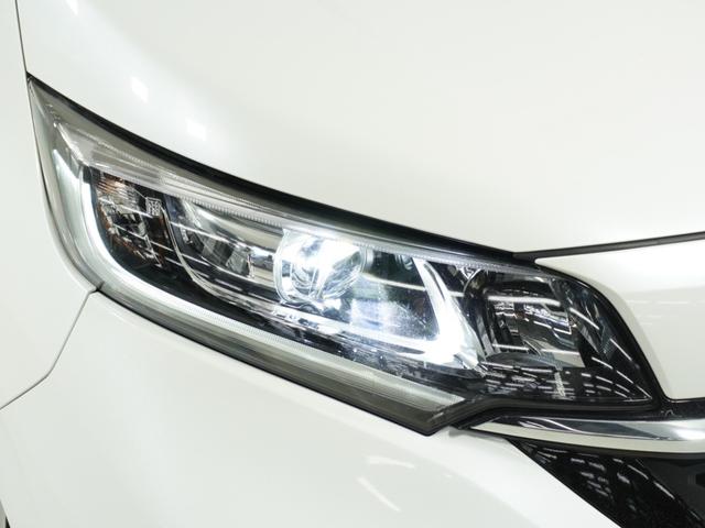 フリード Ｇ　ナビＲカメＤレコＥＴＣ両電扉ＢＴシ－トヒ－タ－　アダプティブクルーズコントロール　Ｂｌｕｅｔｏｏｔｈ　フルセグＴＶ　ＣＤ／ＤＶＤ再生　１５インチ純正アルミホイール　２列目ウォークスルー　禁煙車　ＬＥＤ（18枚目）