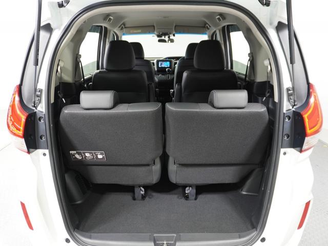 フリード Ｇ　ナビＲカメＤレコＥＴＣ両電扉ＢＴシ－トヒ－タ－　アダプティブクルーズコントロール　Ｂｌｕｅｔｏｏｔｈ　フルセグＴＶ　ＣＤ／ＤＶＤ再生　１５インチ純正アルミホイール　２列目ウォークスルー　禁煙車　ＬＥＤ（39枚目）