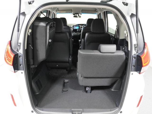 フリード Ｇ　ナビＲカメＤレコＥＴＣ両電扉ＢＴシ－トヒ－タ－　アダプティブクルーズコントロール　Ｂｌｕｅｔｏｏｔｈ　フルセグＴＶ　ＣＤ／ＤＶＤ再生　１５インチ純正アルミホイール　２列目ウォークスルー　禁煙車　ＬＥＤ（40枚目）