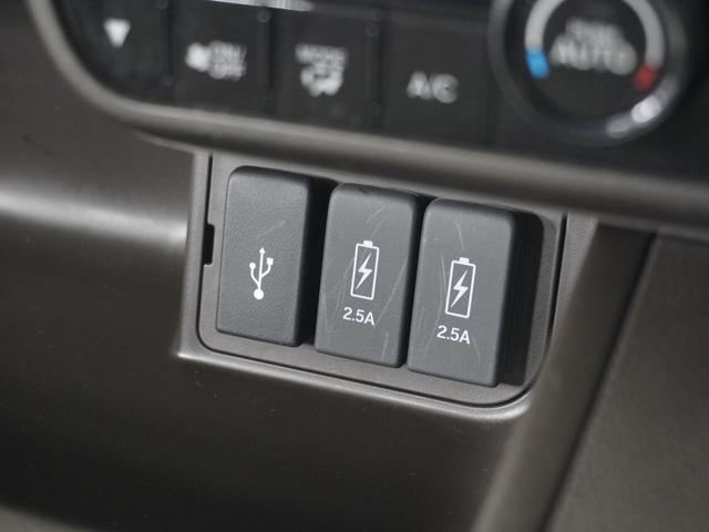 Ｎ－ＢＯＸ Ｌ・ターボ　１オ－ナ－ナビＤレコＲカメＥＴＣ両電扉ＢＴ地デジ　アダプティブクルーズコントロール　Ｂｌｕｅｔｏｏｔｈ　パドルシフト　障害物センサー　シートヒーター　オートハイビーム　禁煙車　ＵＶカットガラス　ＤＶＤ（9枚目）