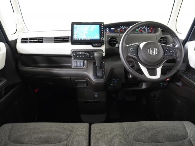 Ｎ－ＢＯＸ Ｌ・ターボ　１オ－ナ－ナビＤレコＲカメＥＴＣ両電扉ＢＴ地デジ　アダプティブクルーズコントロール　Ｂｌｕｅｔｏｏｔｈ　パドルシフト　障害物センサー　シートヒーター　オートハイビーム　禁煙車　ＵＶカットガラス　ＤＶＤ（10枚目）