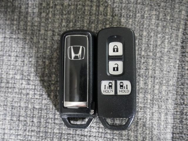 Ｎ－ＢＯＸ Ｌ・ターボ　１オ－ナ－ナビＤレコＲカメＥＴＣ両電扉ＢＴ地デジ　アダプティブクルーズコントロール　Ｂｌｕｅｔｏｏｔｈ　パドルシフト　障害物センサー　シートヒーター　オートハイビーム　禁煙車　ＵＶカットガラス　ＤＶＤ（21枚目）