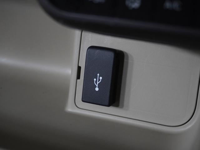 Ｎ－ＢＯＸ Ｇホンダセンシング　１オ－ナ－ナビＤレコＲカメＥＴＣクルコンＢＴ　アダプティブクルーズコントロール　Ｂｌｕｅｔｏｏｔｈ　オートハイビーム　フルセグＴＶ　ＤＶＤ再生　ＵＳＢ接続　禁煙車　ＵＶカットガラス　スペアキー有り（7枚目）