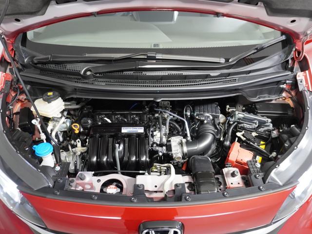 フリードハイブリッド ハイブリッド・Ｇホンダセンシング　１オ－ナ－ナビＤレコＲカメＥＴＣ両電扉ＢＴ地デジ　アダプティブクルーズコントロール　Ｂｌｕｅｔｏｏｔｈ　シートヒーター　１５インチ純正アルミホイール　フルセグＴＶ　ＤＶＤ　ＵＳＢ　スペアキー有　禁煙車（21枚目）