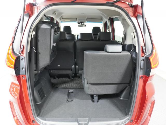 フリードハイブリッド ハイブリッド・Ｇホンダセンシング　１オ－ナ－ナビＤレコＲカメＥＴＣ両電扉ＢＴ地デジ　アダプティブクルーズコントロール　Ｂｌｕｅｔｏｏｔｈ　シートヒーター　１５インチ純正アルミホイール　フルセグＴＶ　ＤＶＤ　ＵＳＢ　スペアキー有　禁煙車（39枚目）