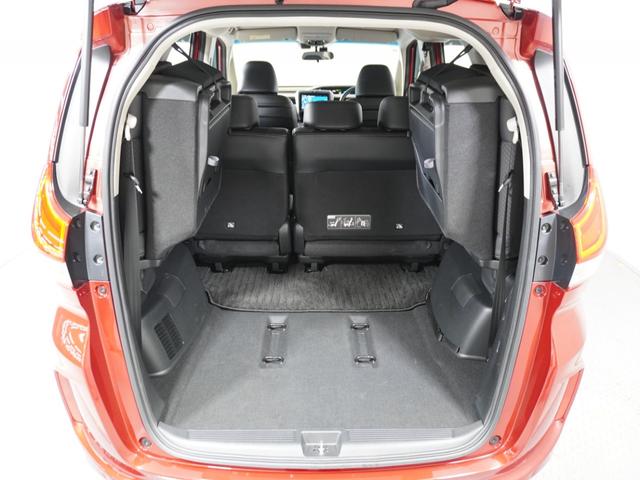 フリードハイブリッド ハイブリッド・Ｇホンダセンシング　１オ－ナ－ナビＤレコＲカメＥＴＣ両電扉ＢＴ地デジ　アダプティブクルーズコントロール　Ｂｌｕｅｔｏｏｔｈ　シートヒーター　１５インチ純正アルミホイール　フルセグＴＶ　ＤＶＤ　ＵＳＢ　スペアキー有　禁煙車（40枚目）