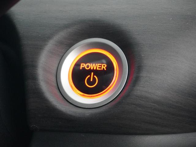 フリードハイブリッド ハイブリッド・Ｇホンダセンシング　１オ－ナ－ナビＤレコＲカメＥＴＣ両電扉ＢＴ地デジ　アダプティブクルーズコントロール　Ｂｌｕｅｔｏｏｔｈ　シートヒーター　１５インチ純正アルミホイール　フルセグＴＶ　ＤＶＤ　ＵＳＢ　スペアキー有　禁煙車（44枚目）