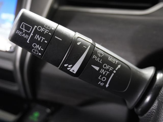 フリードハイブリッド ハイブリッド・Ｇホンダセンシング　１オ－ナ－ナビＤレコＲカメＥＴＣ両電扉ＢＴ地デジ　アダプティブクルーズコントロール　Ｂｌｕｅｔｏｏｔｈ　シートヒーター　１５インチ純正アルミホイール　フルセグＴＶ　ＤＶＤ　ＵＳＢ　スペアキー有　禁煙車（48枚目）