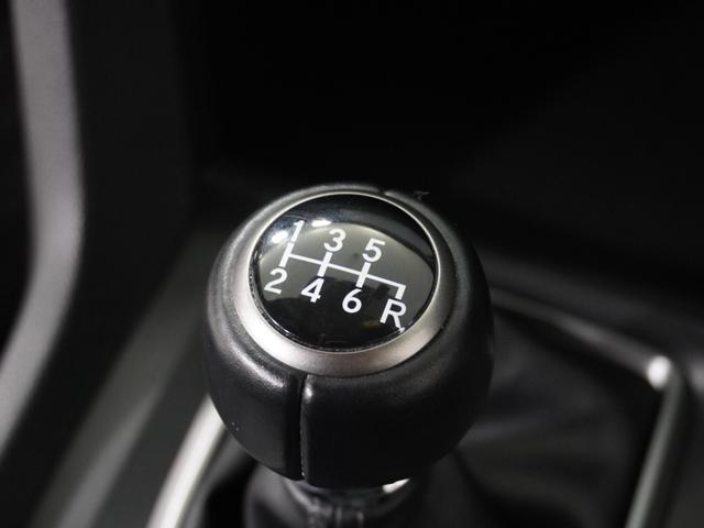 シビック ハッチバック 1オ-ナ-ナビDレコRカメETCクルコンBT アダプティブクルーズ Bluetooth シートヒーター オートハイビーム 18インチ純正アルミホイール 禁煙車 フルセグTV DVD再生 レーンアシスト(3枚目)