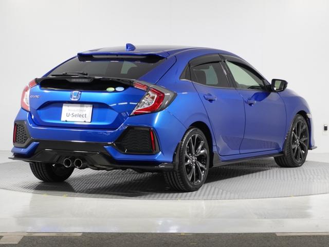シビック ハッチバック 1オ-ナ-ナビDレコRカメETCクルコンBT アダプティブクルーズ Bluetooth シートヒーター オートハイビーム 18インチ純正アルミホイール 禁煙車 フルセグTV DVD再生 レーンアシスト(17枚目)