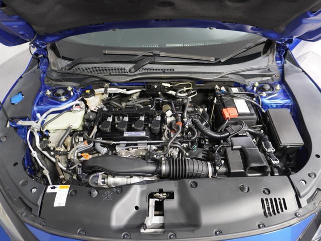 シビック ハッチバック 1オ-ナ-ナビDレコRカメETCクルコンBT アダプティブクルーズ Bluetooth シートヒーター オートハイビーム 18インチ純正アルミホイール 禁煙車 フルセグTV DVD再生 レーンアシスト(21枚目)